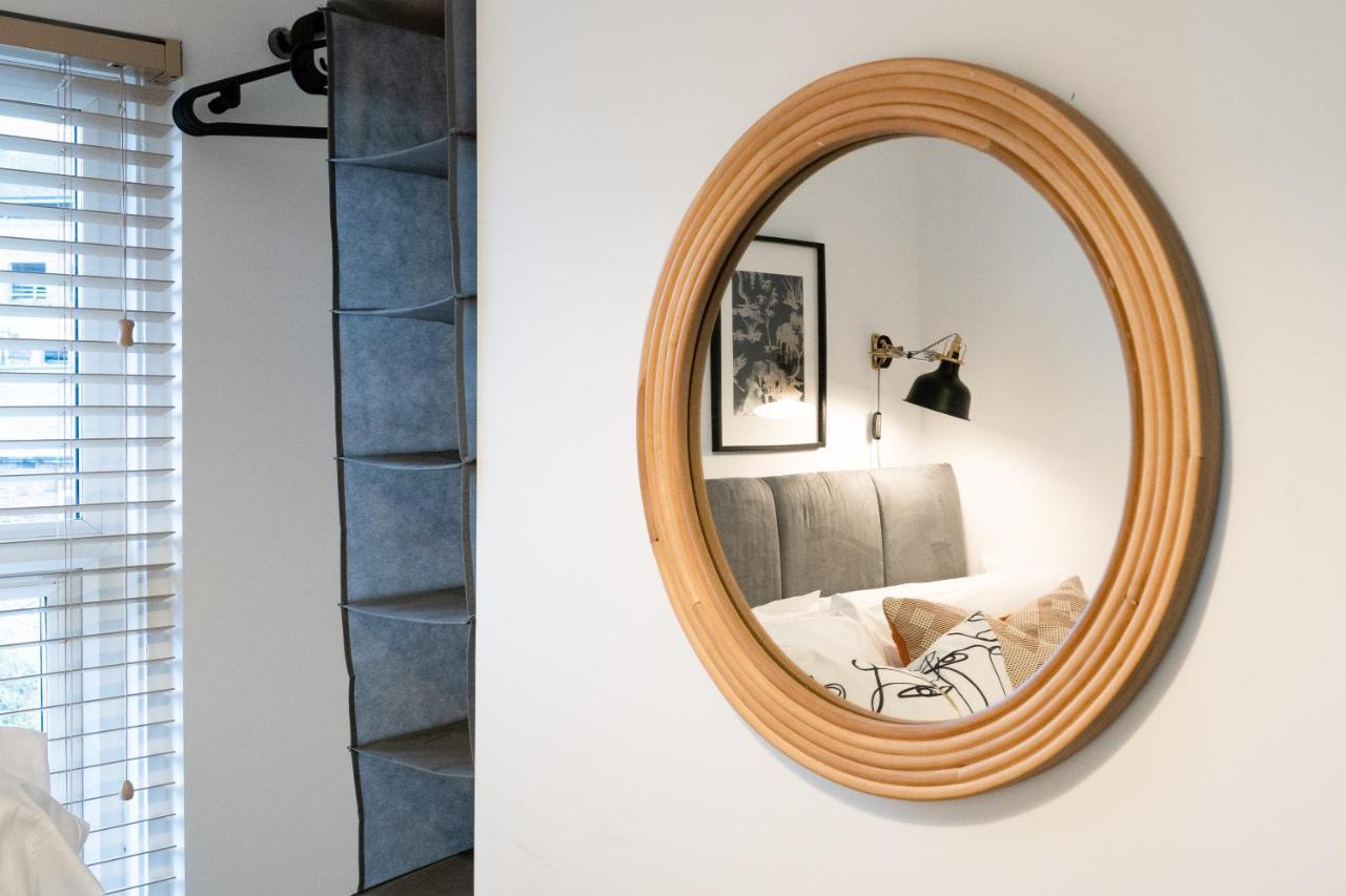 Stunning 2-Bedroom Home In City Centre With Wi-Fi! Royal Tunbridge Wells Bagian luar foto